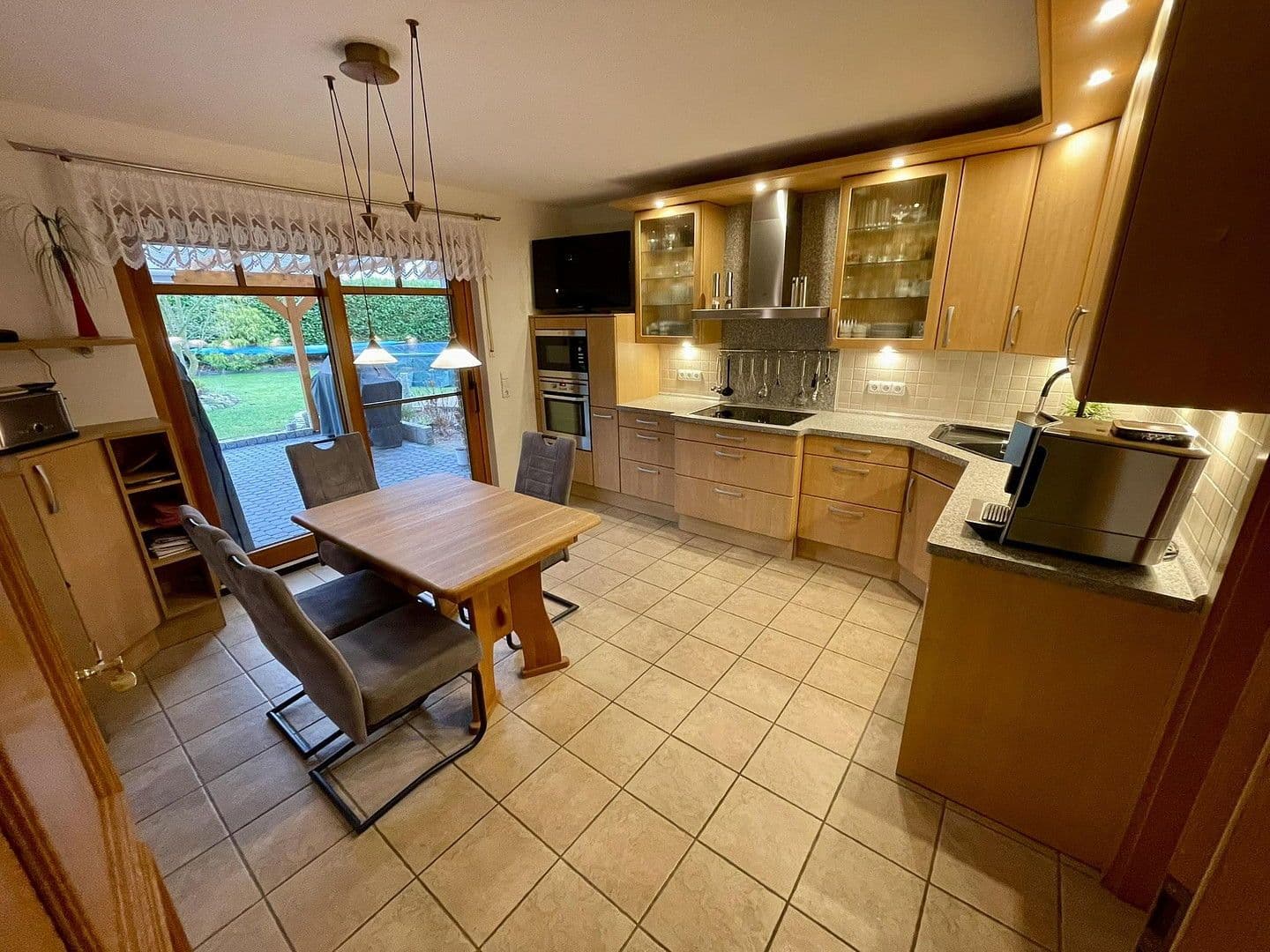 Predaj domu 173 m², pozemek 819 m², Rehburg-Loccum, Dolné Sasko Predaj domu 173 m², pozemek 819 m², Rehburg-Loccum, Dolné Sasko