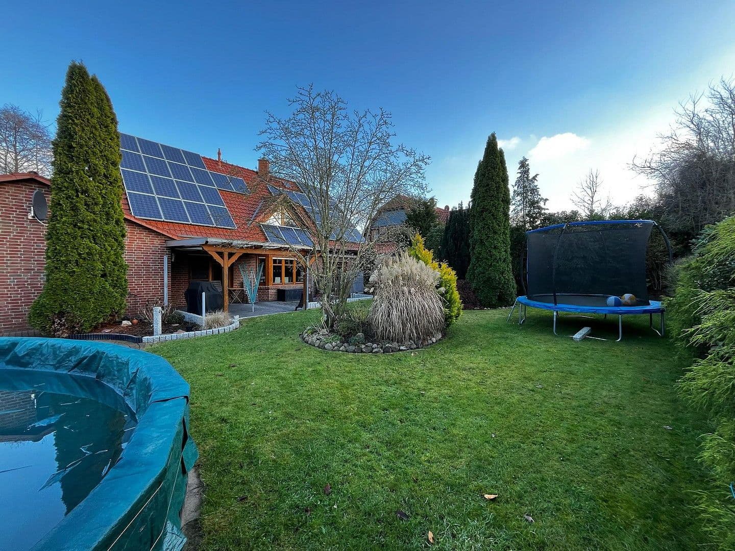 Predaj domu 173 m², pozemek 819 m², Rehburg-Loccum, Dolné Sasko Predaj domu 173 m², pozemek 819 m², Rehburg-Loccum, Dolné Sasko