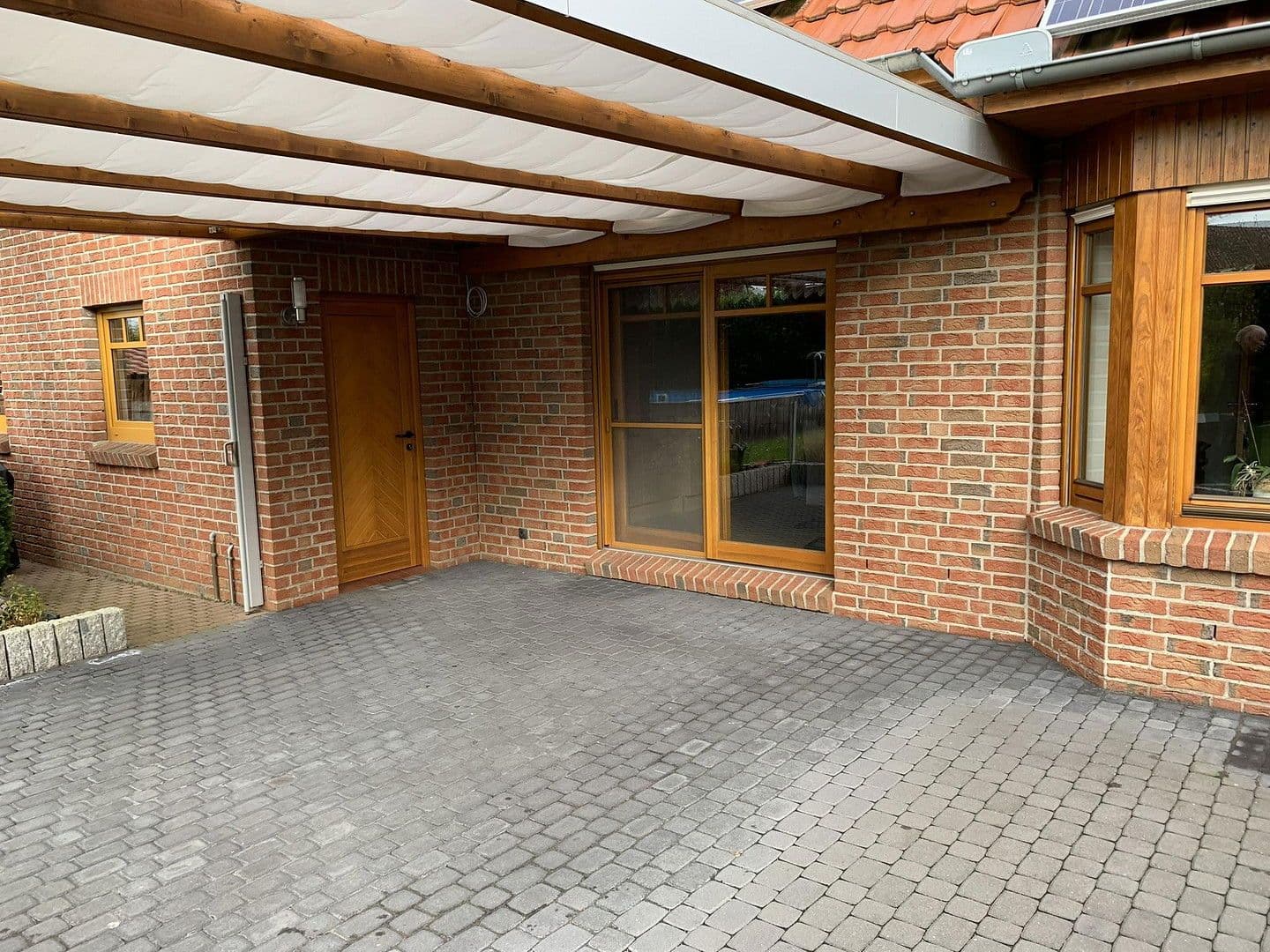 Predaj domu 173 m², pozemek 819 m², Rehburg-Loccum, Dolné Sasko Predaj domu 173 m², pozemek 819 m², Rehburg-Loccum, Dolné Sasko