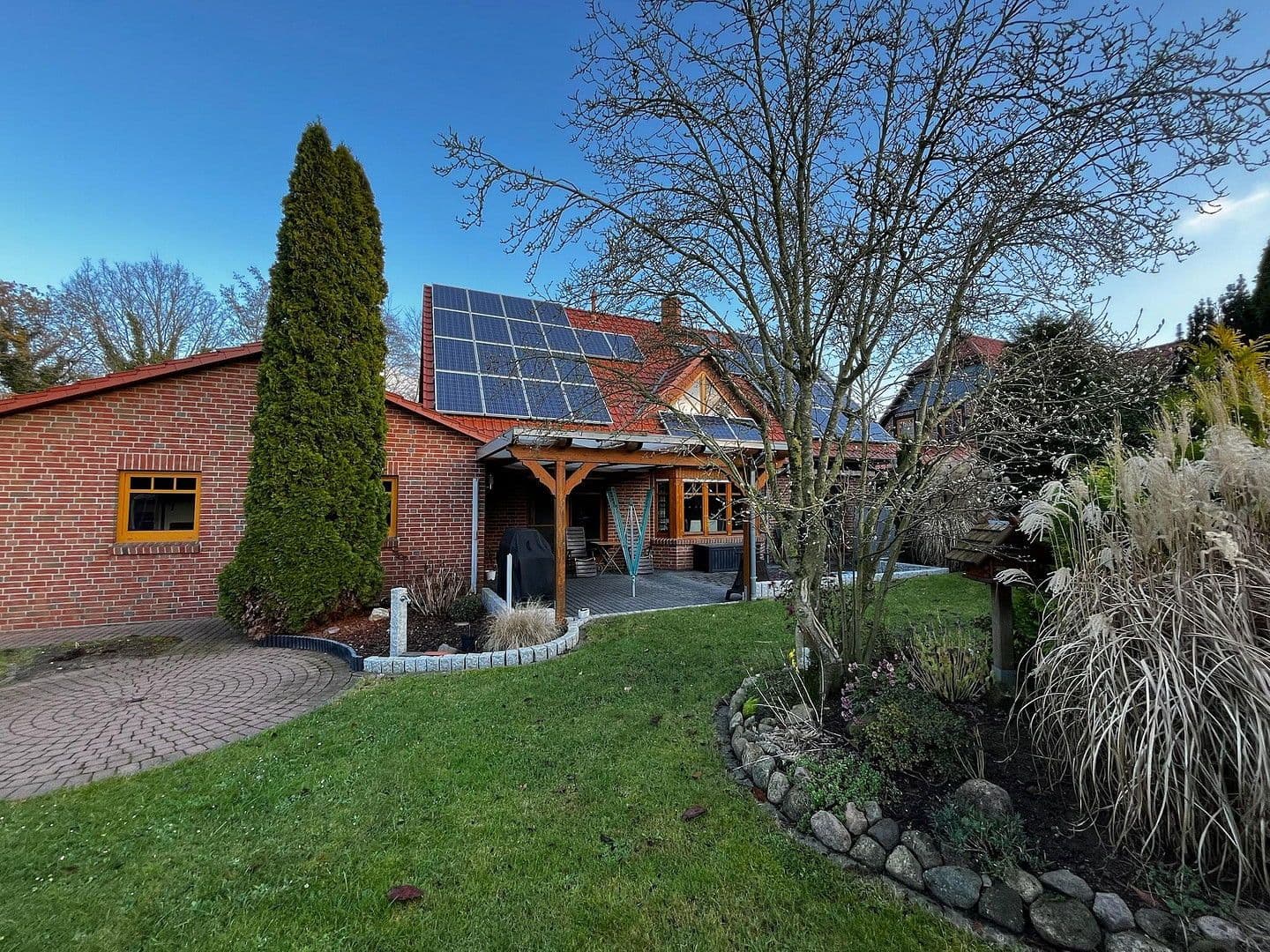 Predaj domu 173 m², pozemek 819 m², Rehburg-Loccum, Dolné Sasko Predaj domu 173 m², pozemek 819 m², Rehburg-Loccum, Dolné Sasko