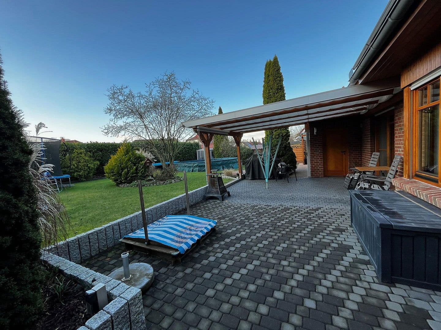 Predaj domu 173 m², pozemek 819 m², Rehburg-Loccum, Dolné Sasko Predaj domu 173 m², pozemek 819 m², Rehburg-Loccum, Dolné Sasko