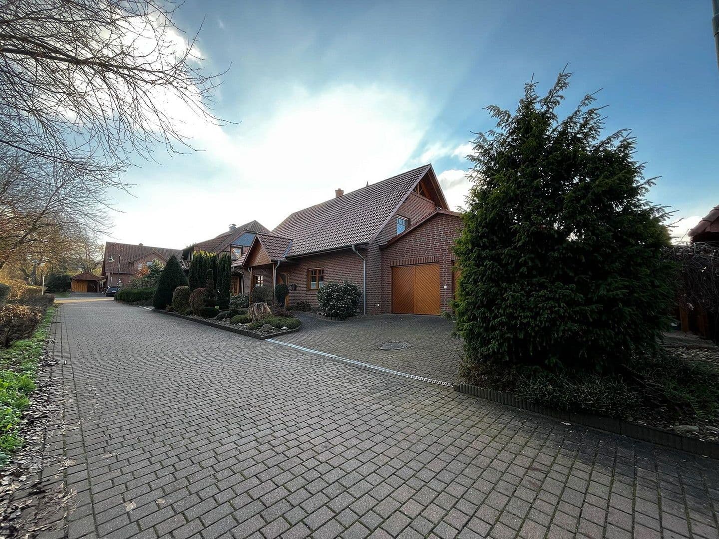 Predaj domu 173 m², pozemek 819 m², Rehburg-Loccum, Dolné Sasko Predaj domu 173 m², pozemek 819 m², Rehburg-Loccum, Dolné Sasko