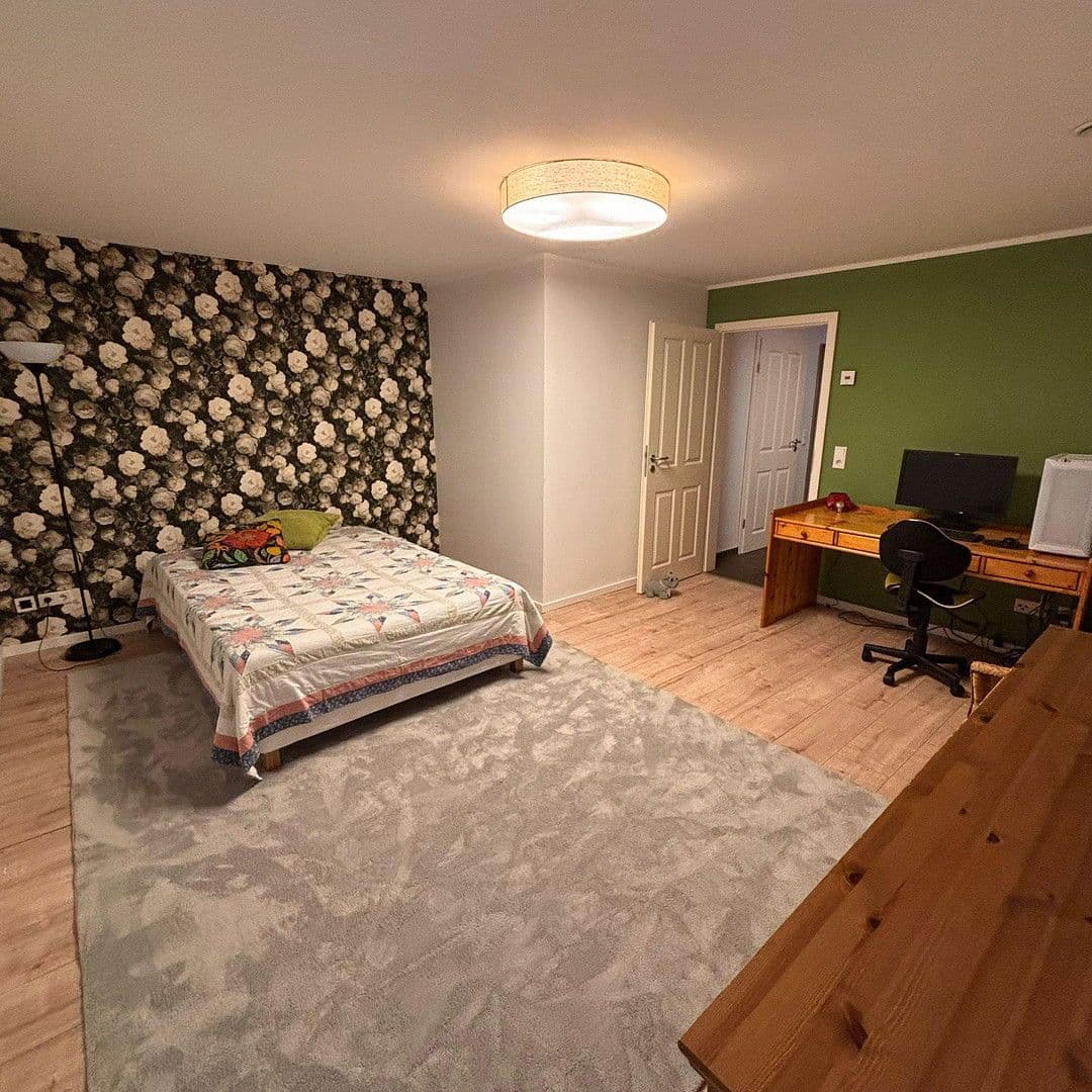 Predaj domu 98 m², pozemek 307 m², Stuhr, Dolné Sasko Predaj domu 98 m², pozemek 307 m², Stuhr, Dolné Sasko