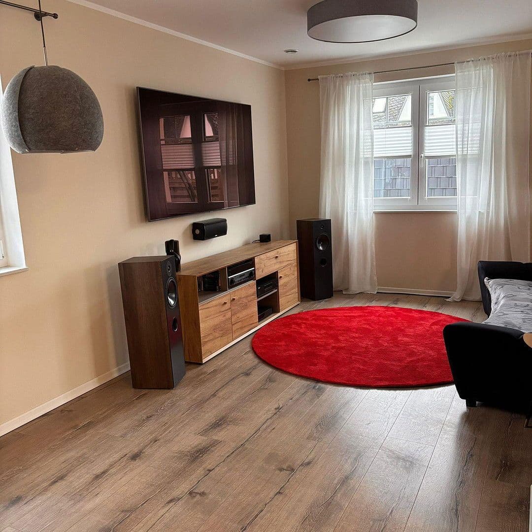 Predaj domu 98 m², pozemek 307 m², Stuhr, Dolné Sasko Predaj domu 98 m², pozemek 307 m², Stuhr, Dolné Sasko