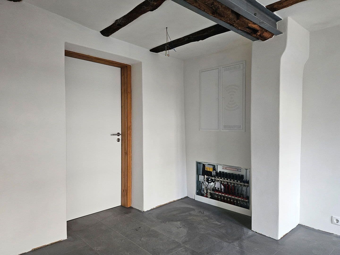 Prenájom bytu 2-izbový 65 m², Mühlacker, Bádensko-Wurttembersko Prenájom bytu 2-izbový 65 m², Mühlacker, Bádensko-Wurttembersko