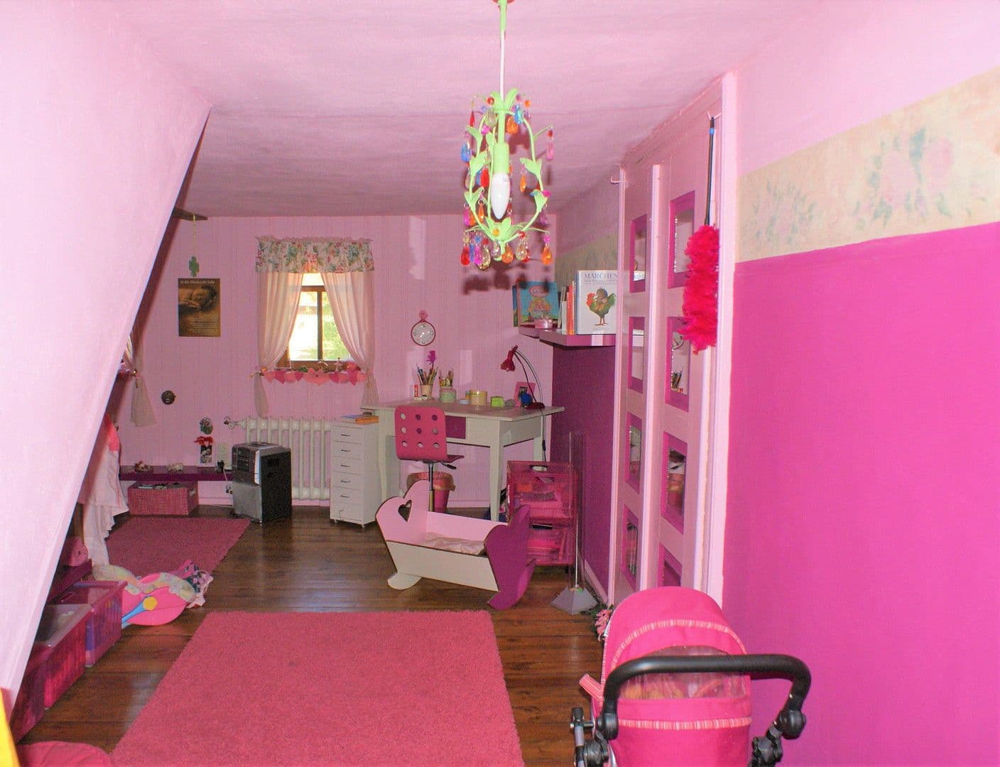 Predaj domu 513 m², pozemek 1.557 m², Elsteraue, Sasko-Anhaltsko Predaj domu 513 m², pozemek 1.557 m², Elsteraue, Sasko-Anhaltsko