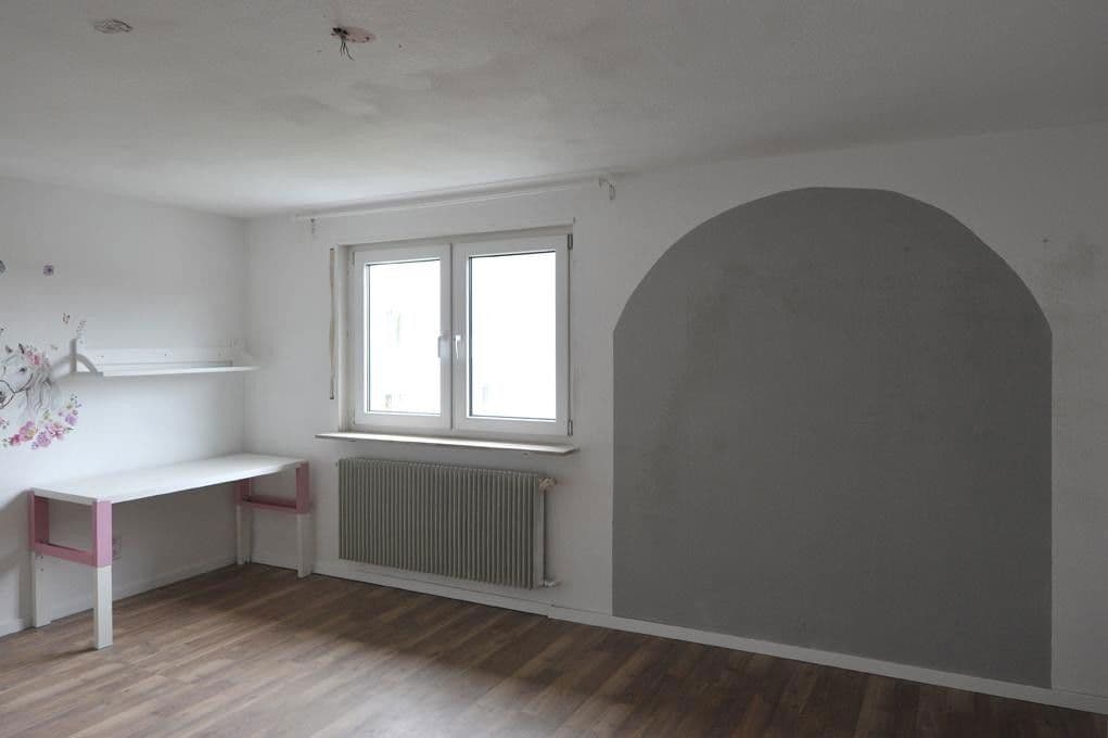 Predaj domu 157 m², pozemek 346 m², Eppinger Straße 36, Gemmingen, Bádensko-Wurttembersko Predaj domu 157 m², pozemek 346 m², Eppinger Straße 36, Gemmingen, Bádensko-Wurttembersko