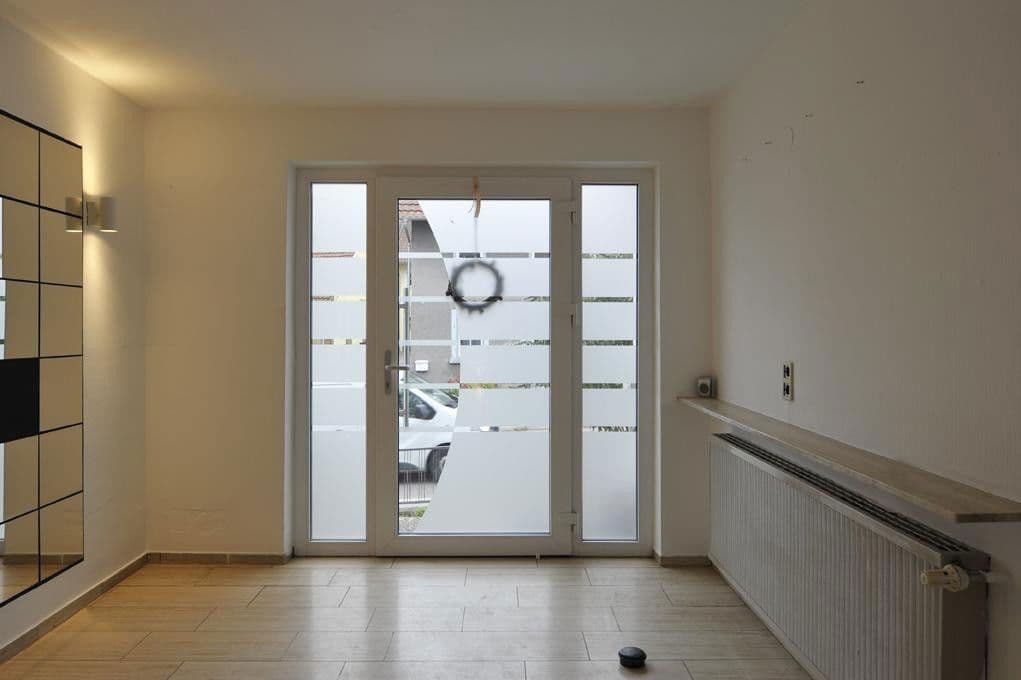 Predaj domu 157 m², pozemek 346 m², Eppinger Straße 36, Gemmingen, Bádensko-Wurttembersko Predaj domu 157 m², pozemek 346 m², Eppinger Straße 36, Gemmingen, Bádensko-Wurttembersko