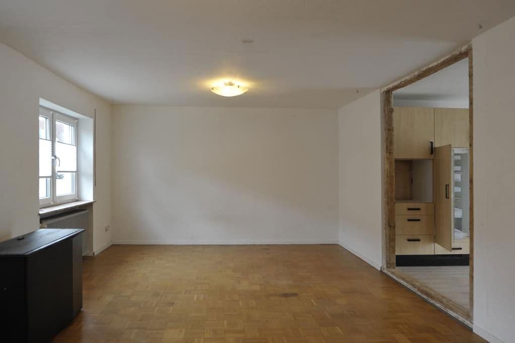 Predaj domu 157 m², pozemek 346 m², Eppinger Straße 36, Gemmingen, Bádensko-Wurttembersko Predaj domu 157 m², pozemek 346 m², Eppinger Straße 36, Gemmingen, Bádensko-Wurttembersko