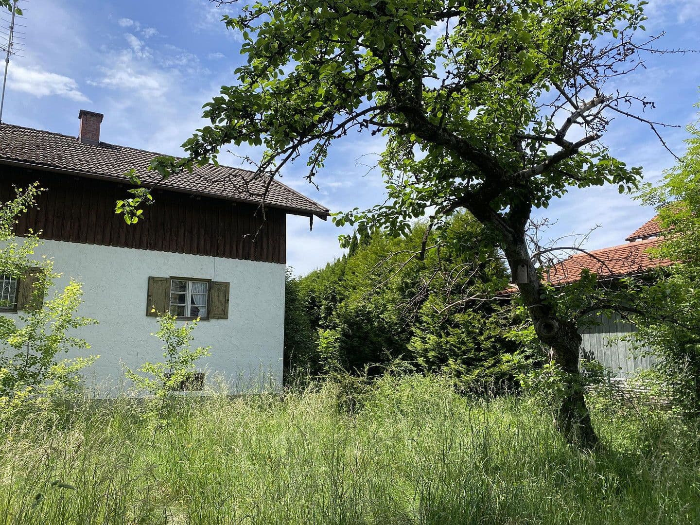 Predaj pozemku 1.380 m², Mühlbachweg 3, Bruckmühl, Bavorsko Predaj pozemku 1.380 m², Mühlbachweg 3, Bruckmühl, Bavorsko