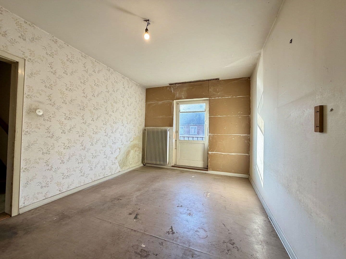 Predaj domu 80 m², pozemek 149 m², Bremen - Gartenstadt Vahr, Brémy Predaj domu 80 m², pozemek 149 m², Bremen - Gartenstadt Vahr, Brémy