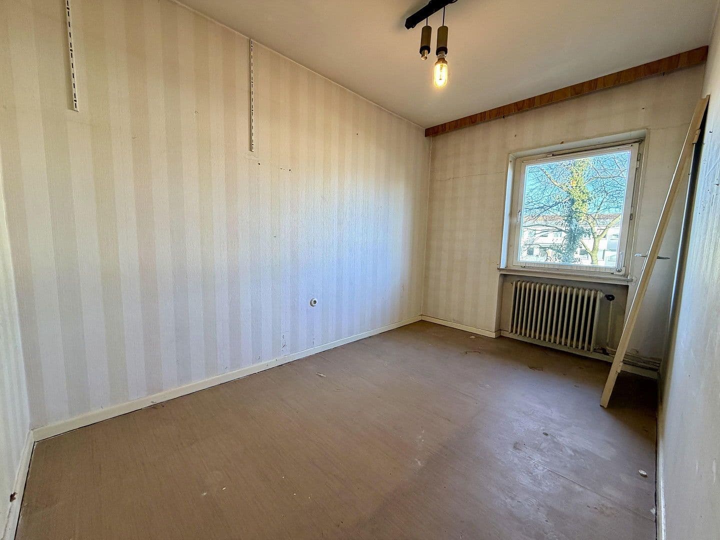 Predaj domu 80 m², pozemek 149 m², Bremen - Gartenstadt Vahr, Brémy Predaj domu 80 m², pozemek 149 m², Bremen - Gartenstadt Vahr, Brémy