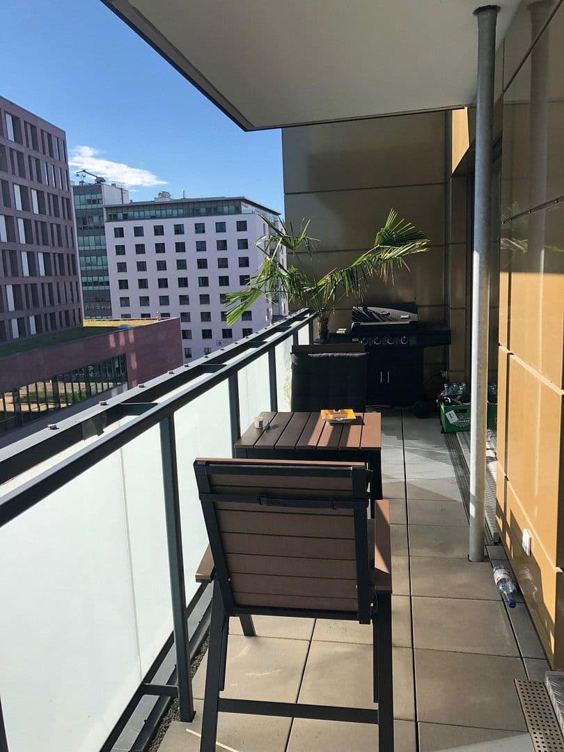 Prenájom bytu 3-izbový 98 m², Sonninstr. 14, Hamburg, Hamburg Prenájom bytu 3-izbový 98 m², Sonninstr. 14, Hamburg, Hamburg