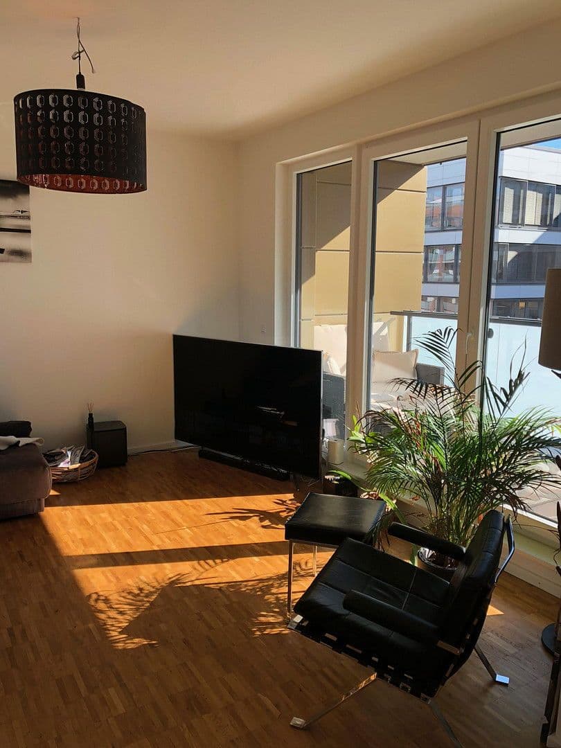 Prenájom bytu 3-izbový 98 m², Sonninstr. 14, Hamburg, Hamburg Prenájom bytu 3-izbový 98 m², Sonninstr. 14, Hamburg, Hamburg