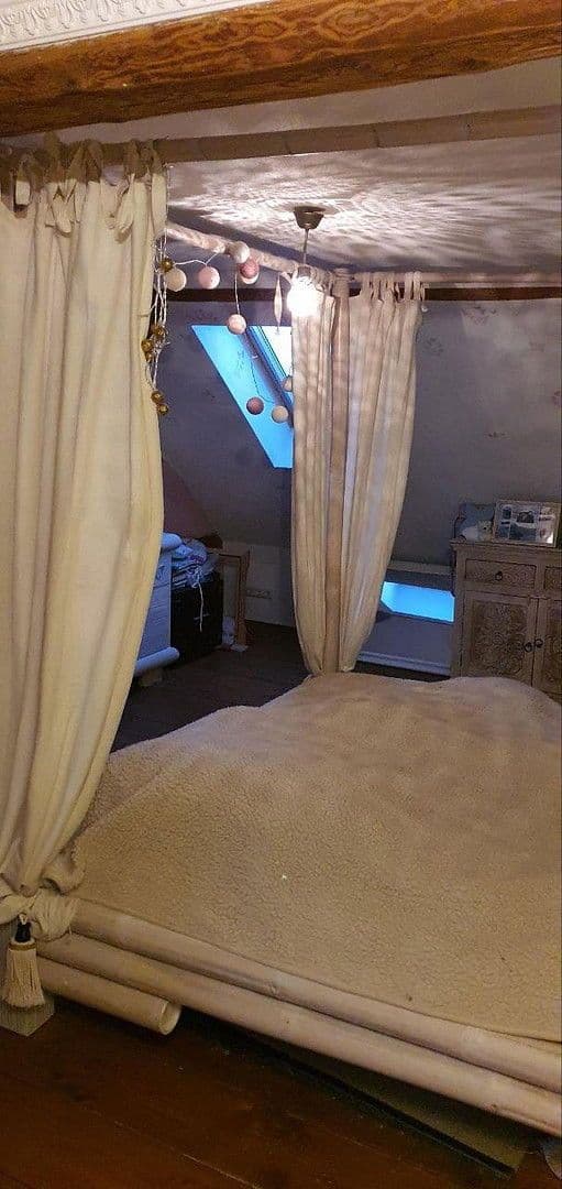 Predaj domu 250 m², pozemek 45.000 m², Brauweiler, Porýnie-Falcko Predaj domu 250 m², pozemek 45.000 m², Brauweiler, Porýnie-Falcko