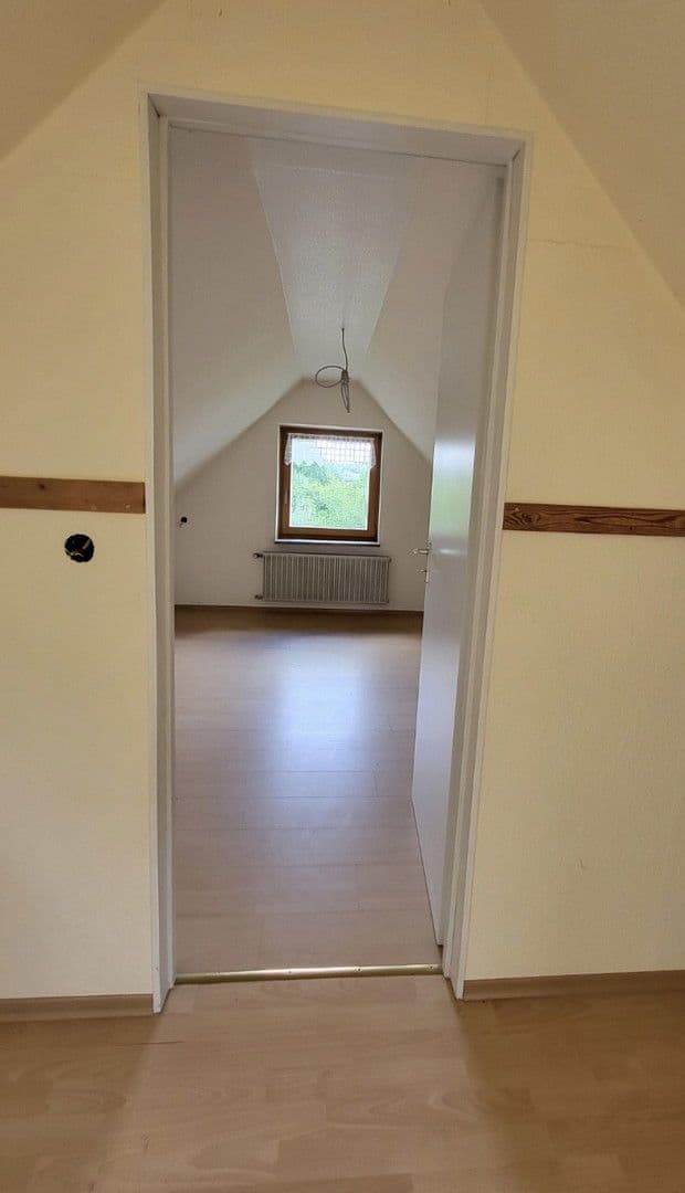 Predaj domu 230 m², pozemek 1.014 m², Pegnitz, Bavorsko Predaj domu 230 m², pozemek 1.014 m², Pegnitz, Bavorsko
