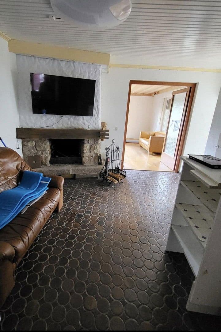 Predaj domu 230 m², pozemek 1.014 m², Pegnitz, Bavorsko Predaj domu 230 m², pozemek 1.014 m², Pegnitz, Bavorsko