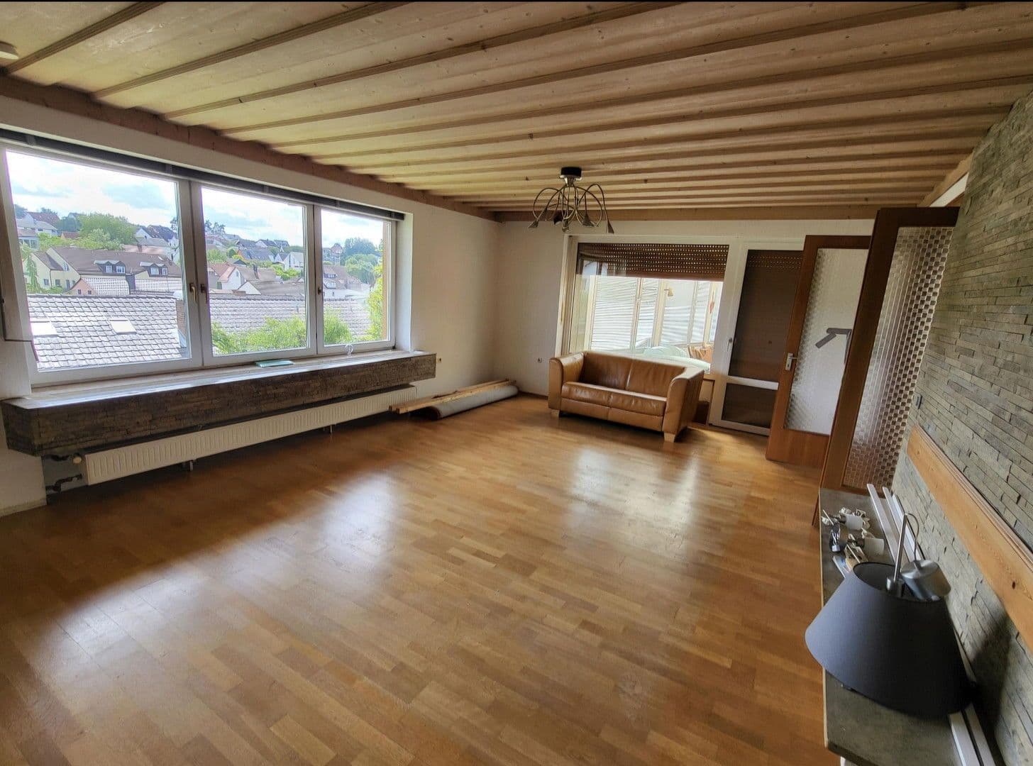 Predaj domu 230 m², pozemek 1.014 m², Pegnitz, Bavorsko Predaj domu 230 m², pozemek 1.014 m², Pegnitz, Bavorsko