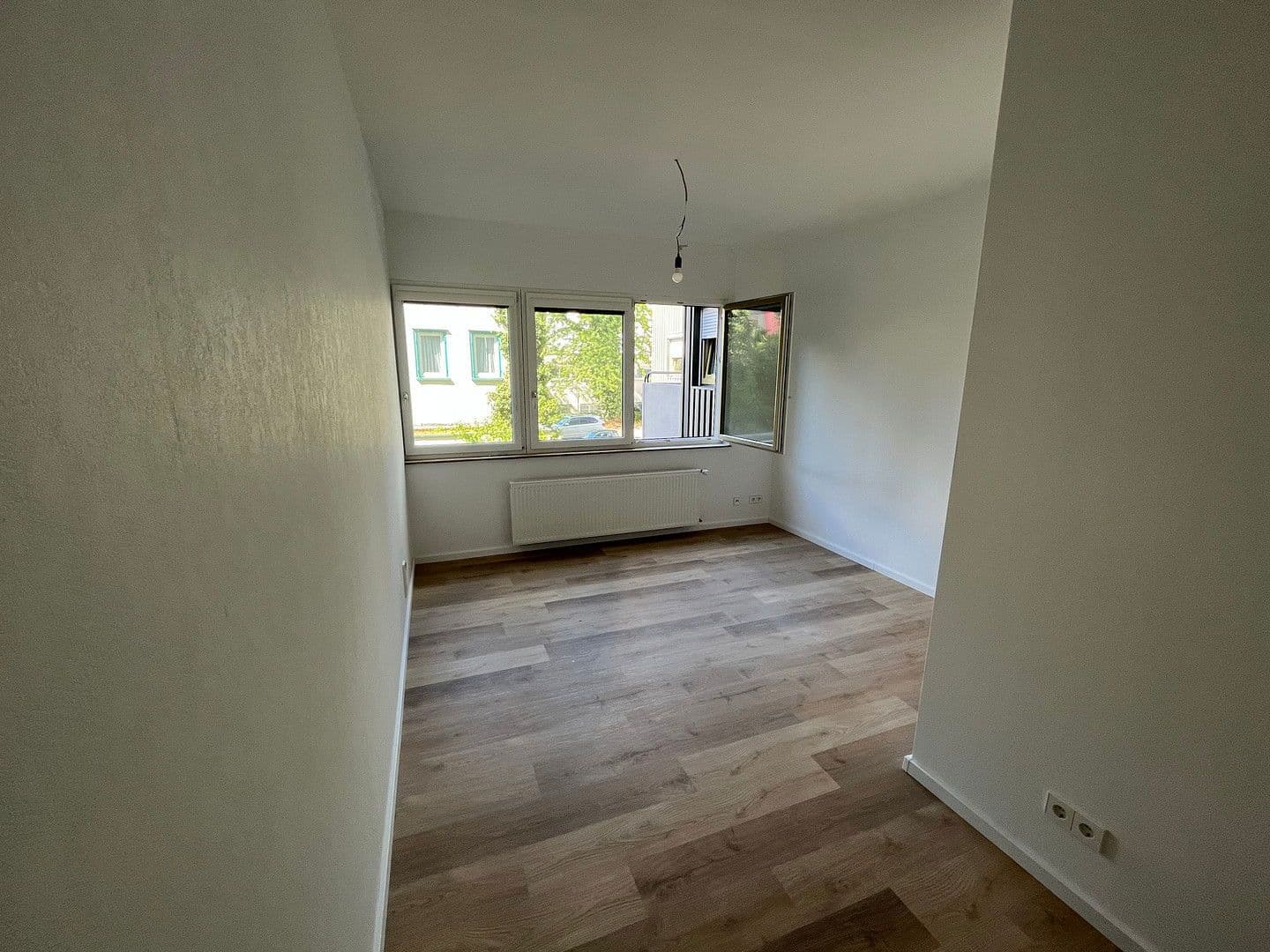 Prenájom bytu 4-izbový 102 m², Bleichstraße 10/1, Göppingen, Bádensko-Wurttembersko Prenájom bytu 4-izbový 102 m², Bleichstraße 10/1, Göppingen, Bádensko-Wurttembersko