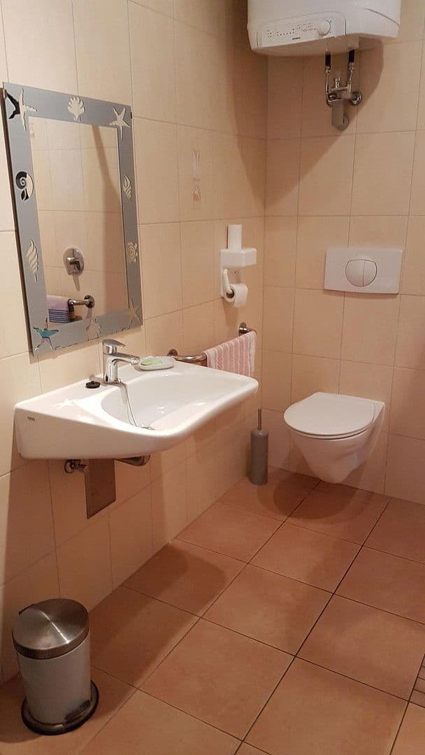 Predaj domu 161 m², pozemek 1.840 m², Kemberg, Sasko-Anhaltsko Predaj domu 161 m², pozemek 1.840 m², Kemberg, Sasko-Anhaltsko