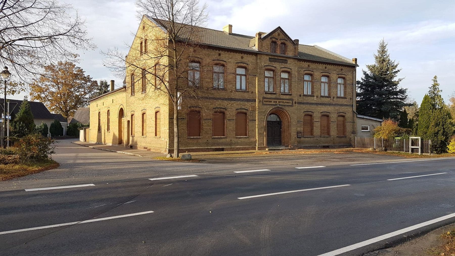 Predaj domu 161 m², pozemek 1.840 m², Kemberg, Sasko-Anhaltsko Predaj domu 161 m², pozemek 1.840 m², Kemberg, Sasko-Anhaltsko