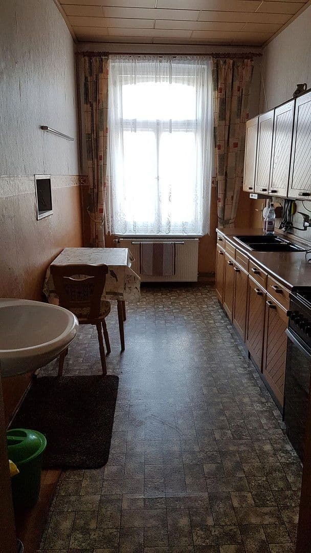 Predaj domu 161 m², pozemek 1.840 m², Kemberg, Sasko-Anhaltsko Predaj domu 161 m², pozemek 1.840 m², Kemberg, Sasko-Anhaltsko