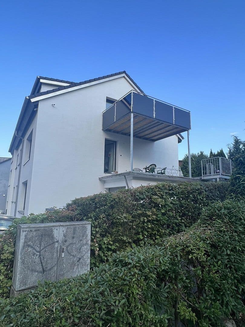 Prenájom bytu 3-izbový 77 m², Kölllestraße 25, Ulm, Bádensko-Wurttembersko Prenájom bytu 3-izbový 77 m², Kölllestraße 25, Ulm, Bádensko-Wurttembersko