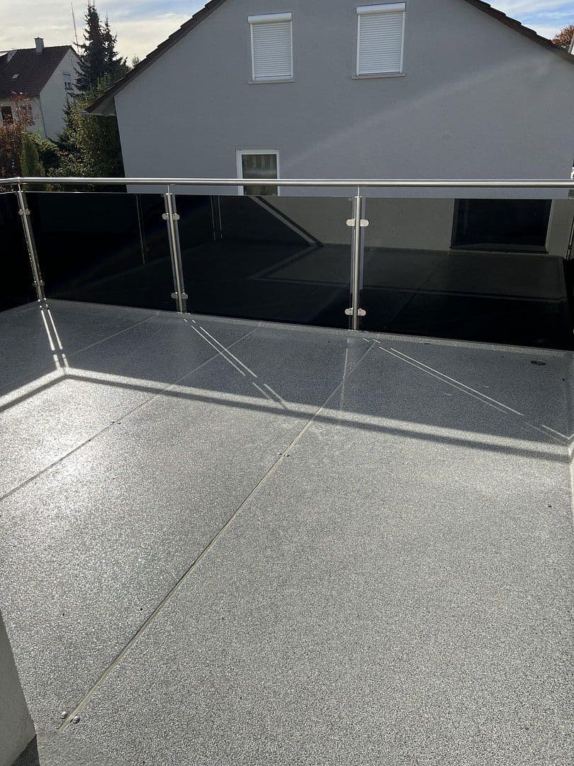 Prenájom bytu 3-izbový 77 m², Kölllestraße 25, Ulm, Bádensko-Wurttembersko Prenájom bytu 3-izbový 77 m², Kölllestraße 25, Ulm, Bádensko-Wurttembersko