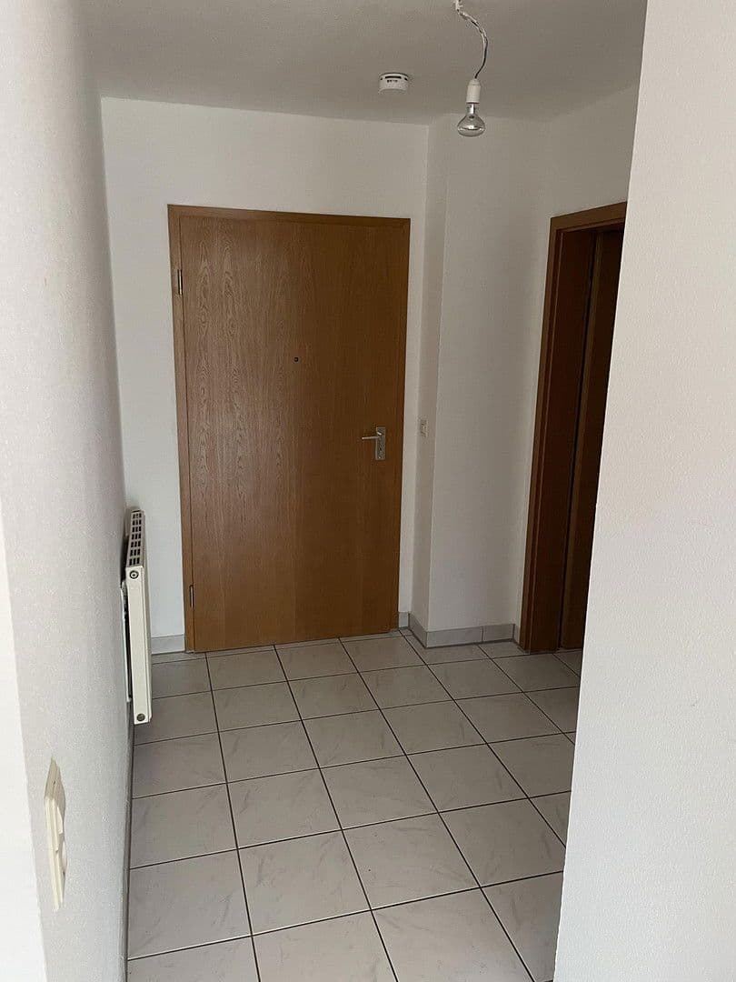 Prenájom bytu 3-izbový 87 m², Reutlinger Str. 2, Reutlingen, Bádensko-Wurttembersko Prenájom bytu 3-izbový 87 m², Reutlinger Str. 2, Reutlingen, Bádensko-Wurttembersko
