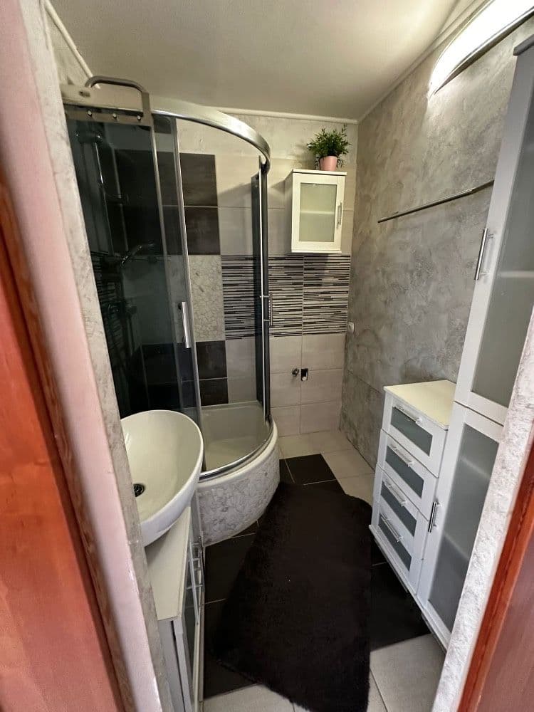 Prenájom bytu 3-izbový 73 m², Emy Destinnové, Havířov, Moravskoslezský kraj Prenájom bytu 3-izbový 73 m², Emy Destinnové, Havířov, Moravskoslezský kraj