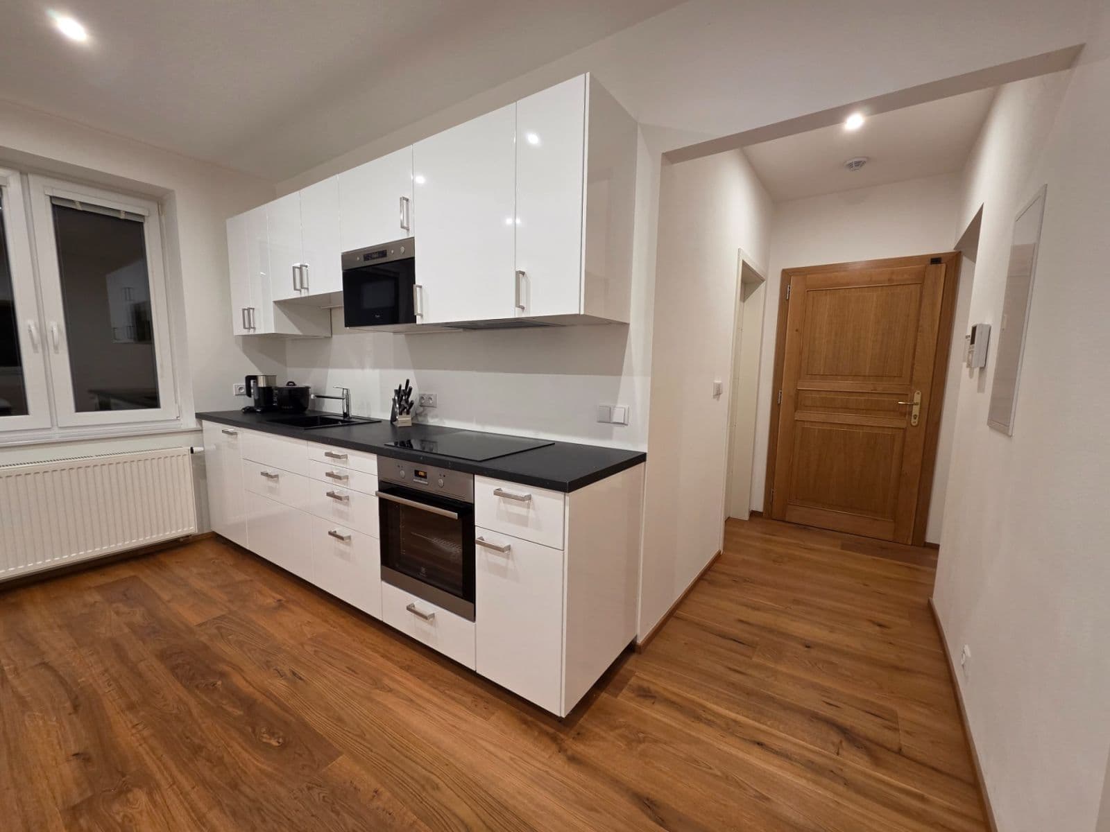 Prenájom bytu 2-izbový 62 m², Tržiště, Vyškov, Jihomoravský kraj Prenájom bytu 2-izbový 62 m², Tržiště, Vyškov, Jihomoravský kraj