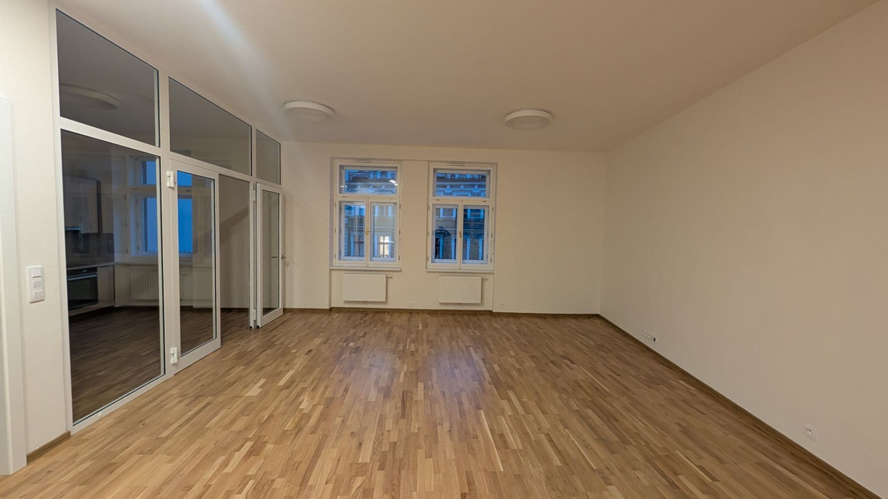 Prenájom bytu 1-izbový 68 m², Vodičkova, Praha, Praha Prenájom bytu 1-izbový 68 m², Vodičkova, Praha, Praha