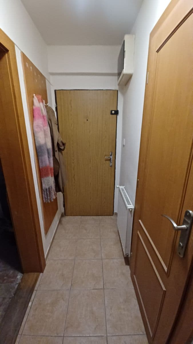 Prenájom bytu 2-izbový 46 m², Jarošova, Louny, Ústecký kraj Prenájom bytu 2-izbový 46 m², Jarošova, Louny, Ústecký kraj