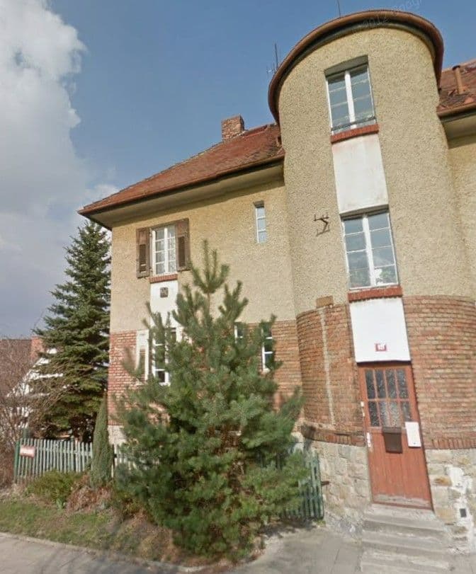 Prenájom bytu 2-izbový 46 m², Jarošova, Louny, Ústecký kraj Prenájom bytu 2-izbový 46 m², Jarošova, Louny, Ústecký kraj