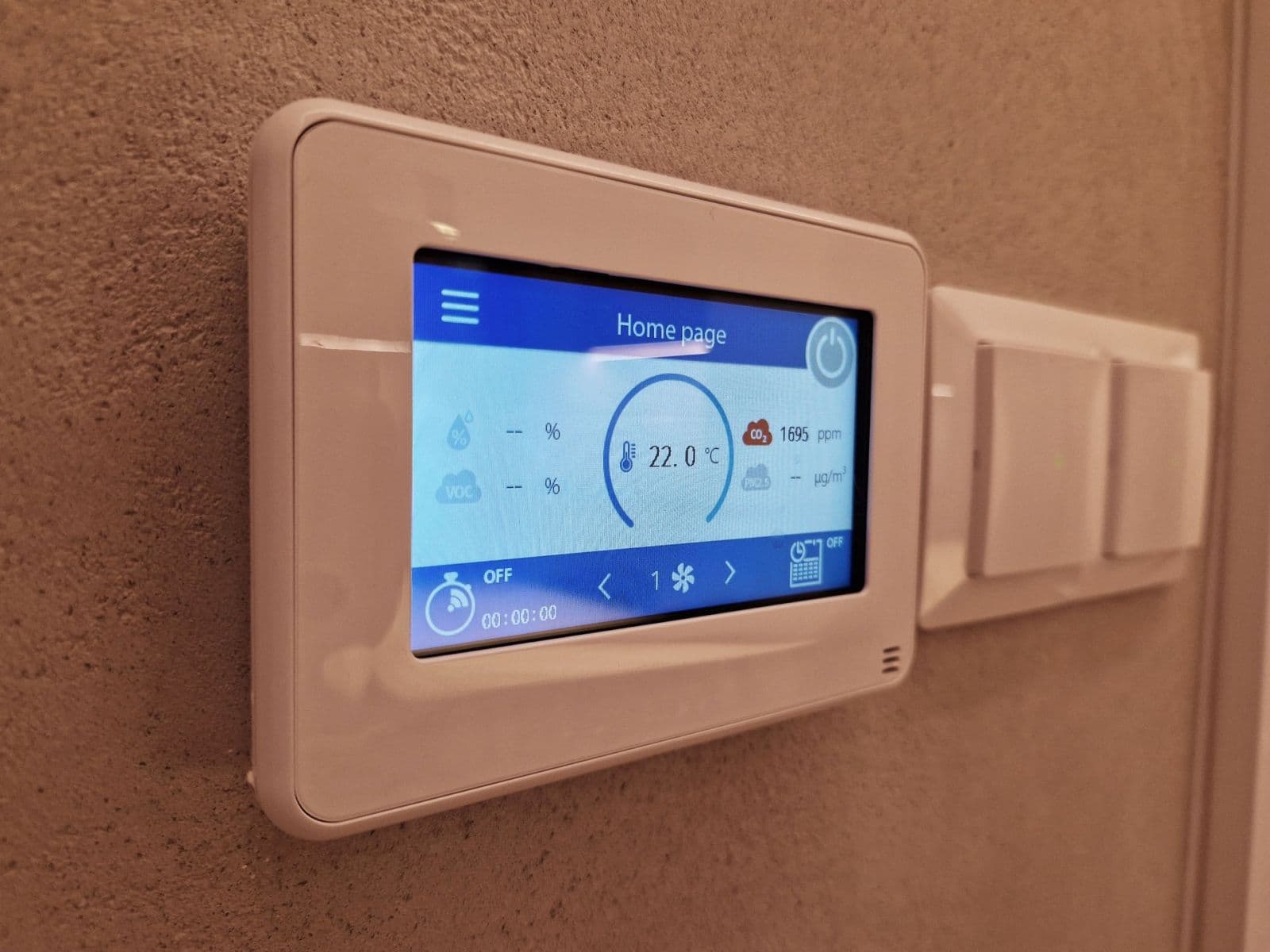 Prenájom bytu 3-izbový 78 m², Londýnská, Praha, Praha Prenájom bytu 3-izbový 78 m², Londýnská, Praha, Praha