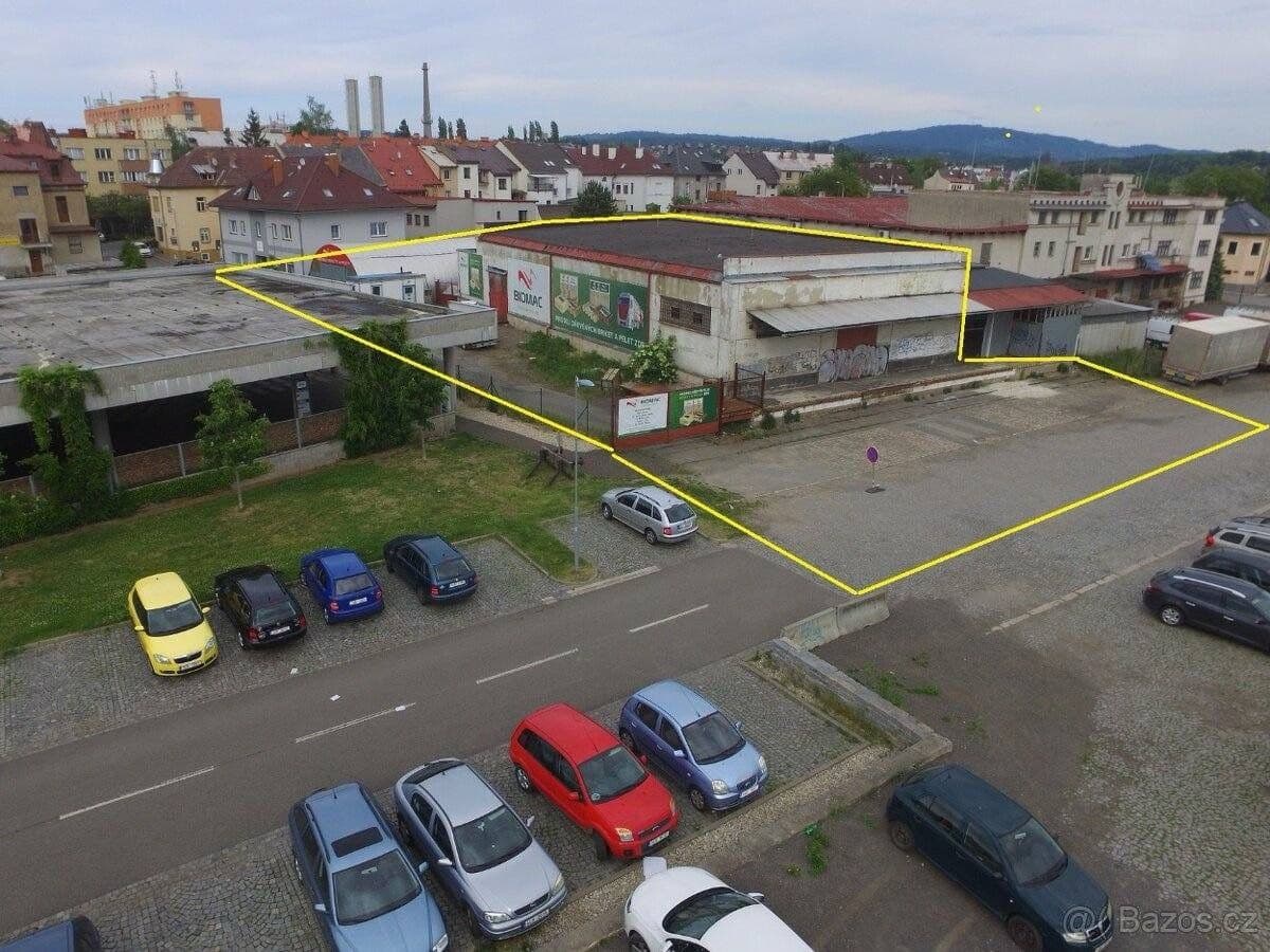 Prenájom nebytového priestoru 1.000 m², Krátká, Turnov, Liberecký kraj Prenájom nebytového priestoru 1.000 m², Krátká, Turnov, Liberecký kraj