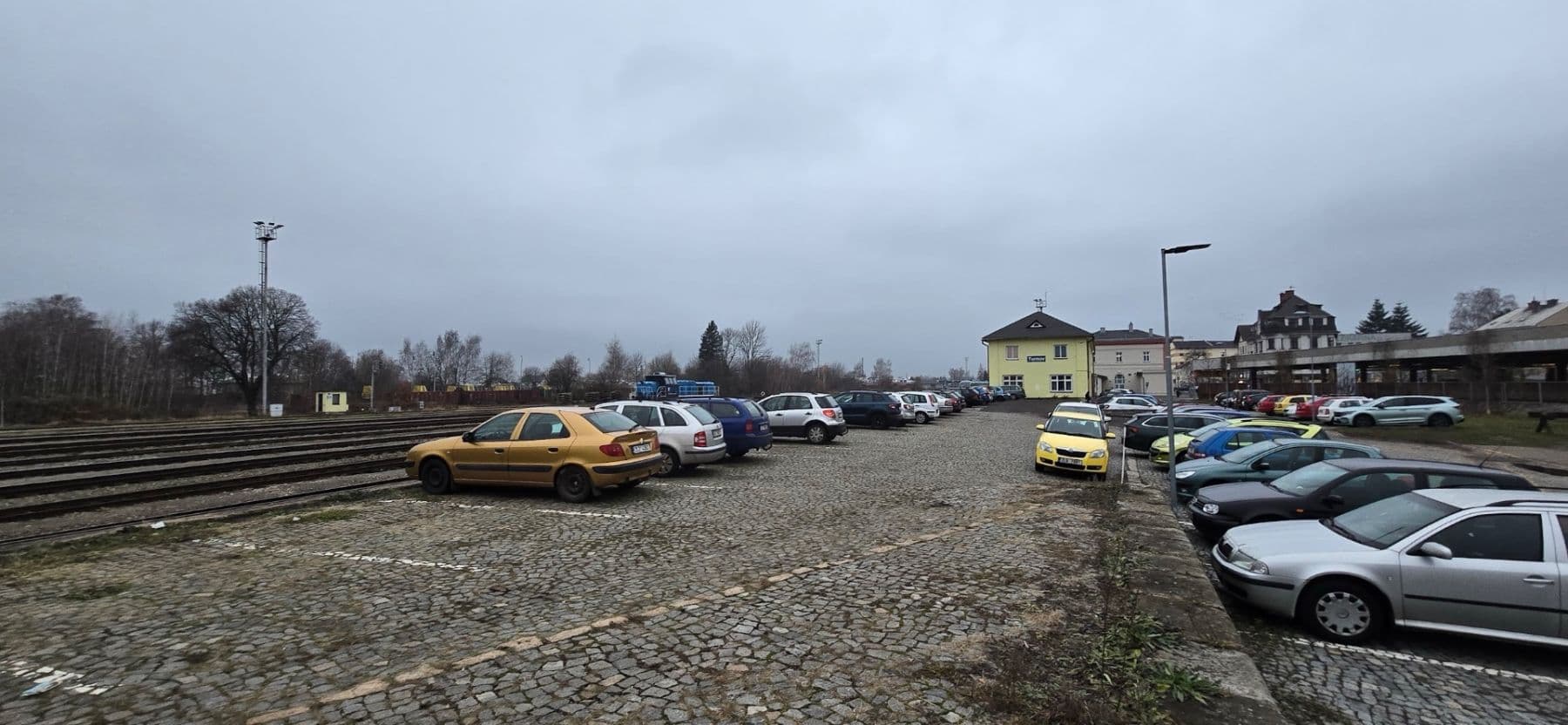 Prenájom nebytového priestoru 1.000 m², Krátká, Turnov, Liberecký kraj Prenájom nebytového priestoru 1.000 m², Krátká, Turnov, Liberecký kraj
