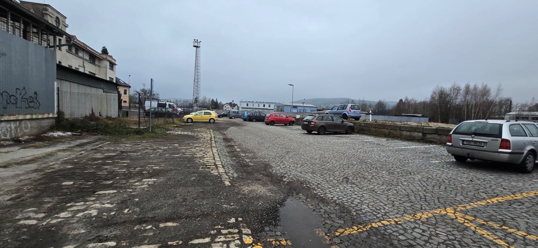 Prenájom nebytového priestoru 1.000 m², Krátká, Turnov, Liberecký kraj Prenájom nebytového priestoru 1.000 m², Krátká, Turnov, Liberecký kraj