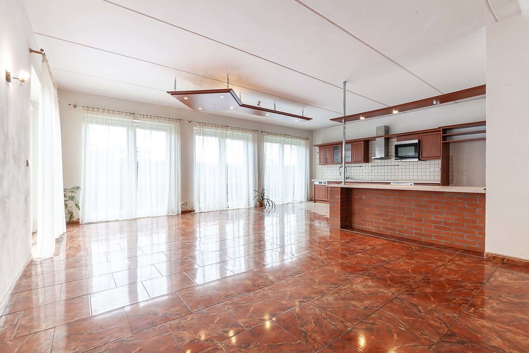 Predaj domu 290 m², pozemek 1.871 m², Do Polí, Bašť, Středočeský kraj Predaj domu 290 m², pozemek 1.871 m², Do Polí, Bašť, Středočeský kraj