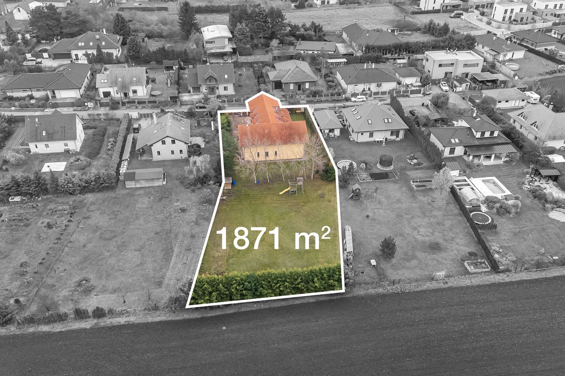 Predaj domu 290 m², pozemek 1.871 m², Do Polí, Bašť, Středočeský kraj Predaj domu 290 m², pozemek 1.871 m², Do Polí, Bašť, Středočeský kraj