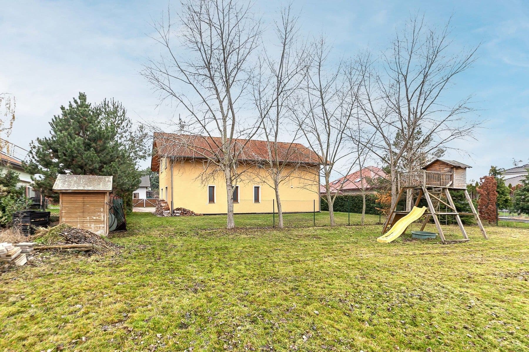 Predaj domu 290 m², pozemek 1.871 m², Do Polí, Bašť, Středočeský kraj Predaj domu 290 m², pozemek 1.871 m², Do Polí, Bašť, Středočeský kraj