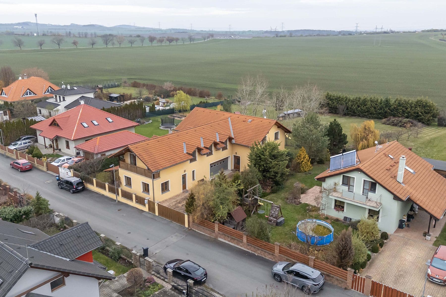 Predaj domu 290 m², pozemek 1.871 m², Do Polí, Bašť, Středočeský kraj Predaj domu 290 m², pozemek 1.871 m², Do Polí, Bašť, Středočeský kraj