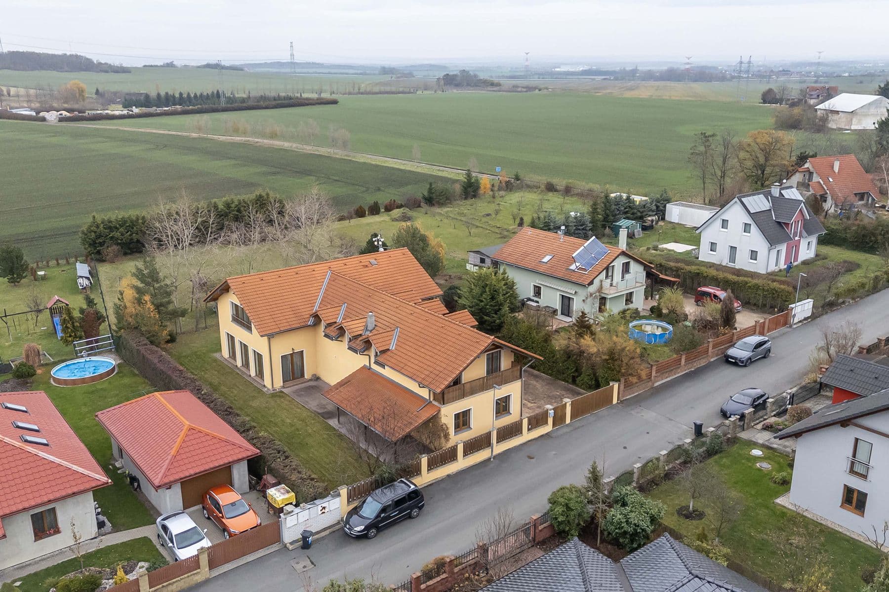Predaj domu 290 m², pozemek 1.871 m², Do Polí, Bašť, Středočeský kraj Predaj domu 290 m², pozemek 1.871 m², Do Polí, Bašť, Středočeský kraj
