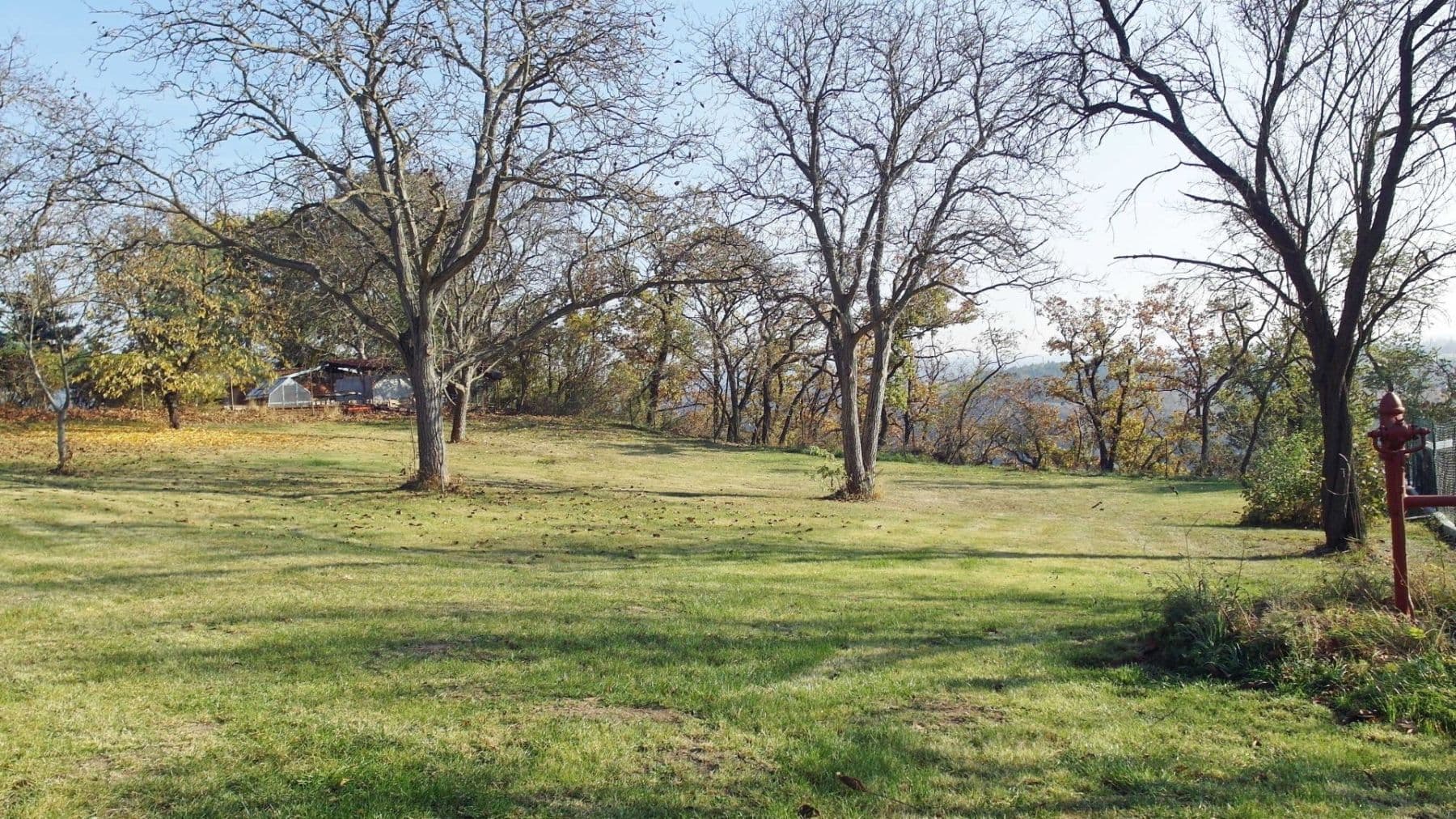 Predaj pozemku 1.347 m², U Křížku, Husinec, Středočeský kraj Predaj pozemku 1.347 m², U Křížku, Husinec, Středočeský kraj