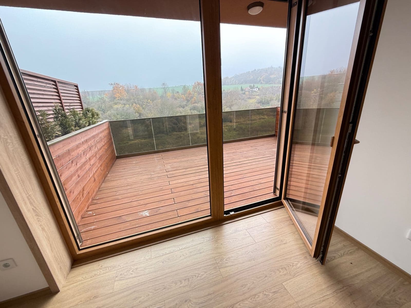 Prenájom bytu 2-izbový 50 m², Lázeňská, Slaný, Středočeský kraj Prenájom bytu 2-izbový 50 m², Lázeňská, Slaný, Středočeský kraj