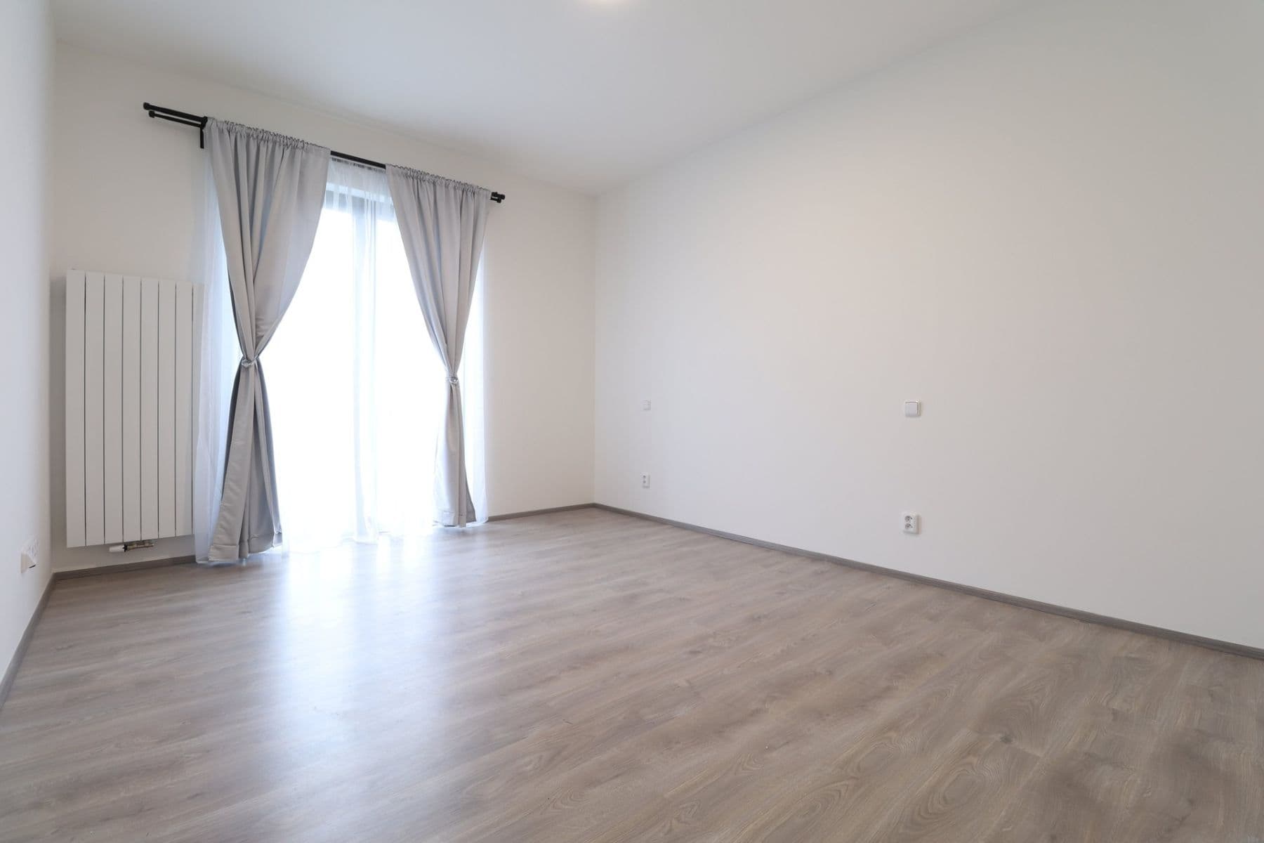 Prenájom bytu 2-izbový 63 m², U Benaru, Slaný, Středočeský kraj Prenájom bytu 2-izbový 63 m², U Benaru, Slaný, Středočeský kraj