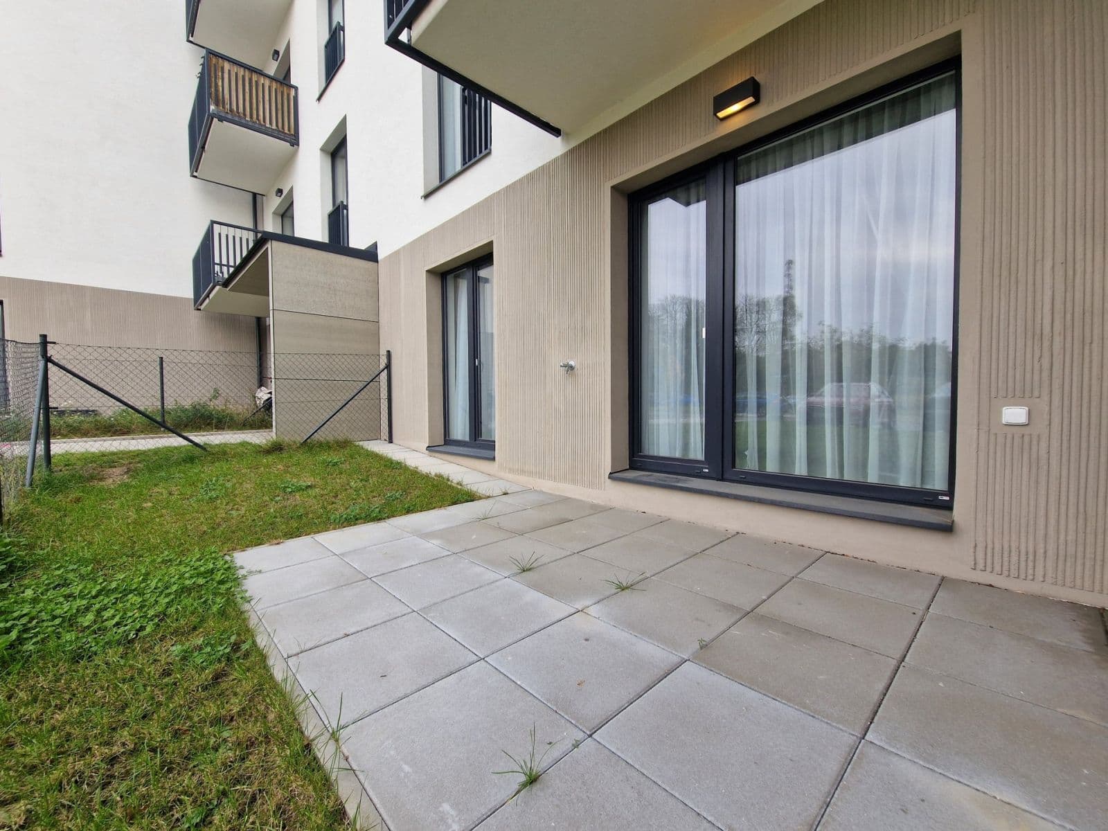 Prenájom bytu 2-izbový 63 m², U Benaru, Slaný, Středočeský kraj Prenájom bytu 2-izbový 63 m², U Benaru, Slaný, Středočeský kraj