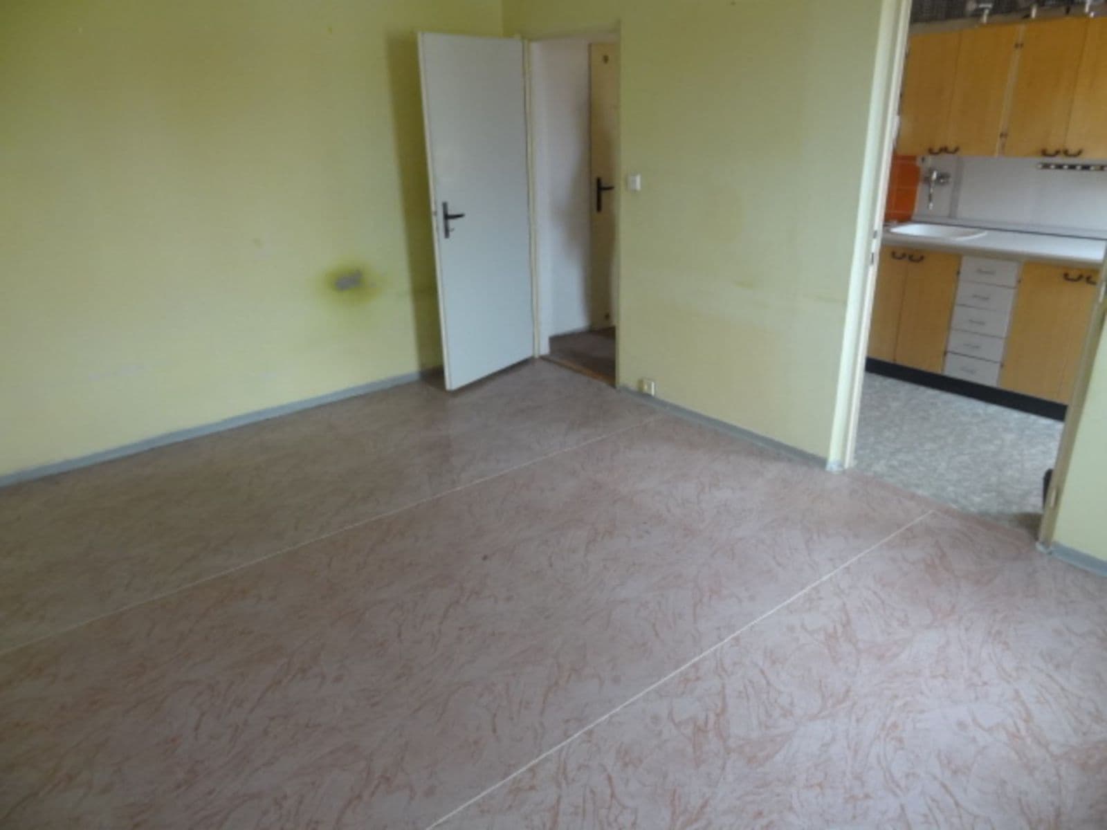 Predaj bytu 2-izbový 51 m², Svojsíkova, Ústí nad Labem, Ústecký kraj Predaj bytu 2-izbový 51 m², Svojsíkova, Ústí nad Labem, Ústecký kraj