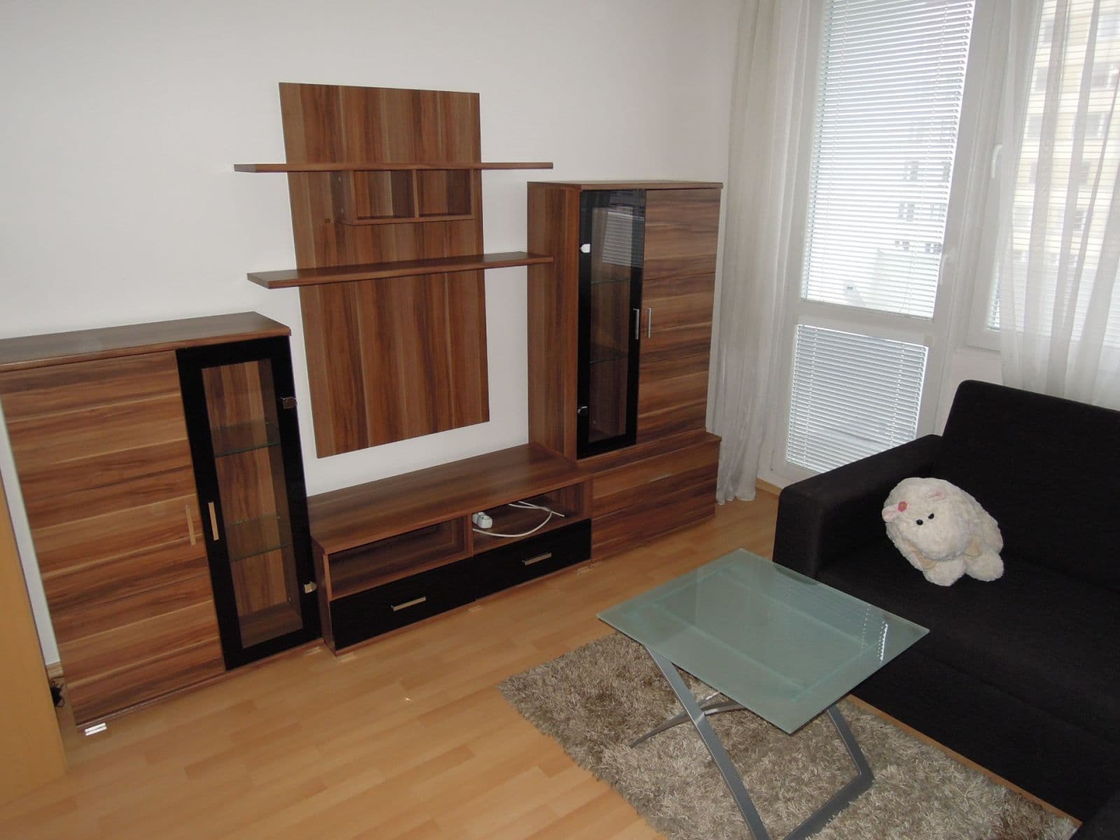 Prenájom bytu 2-izbový 38 m², Horáčkova, Praha, Praha Prenájom bytu 2-izbový 38 m², Horáčkova, Praha, Praha