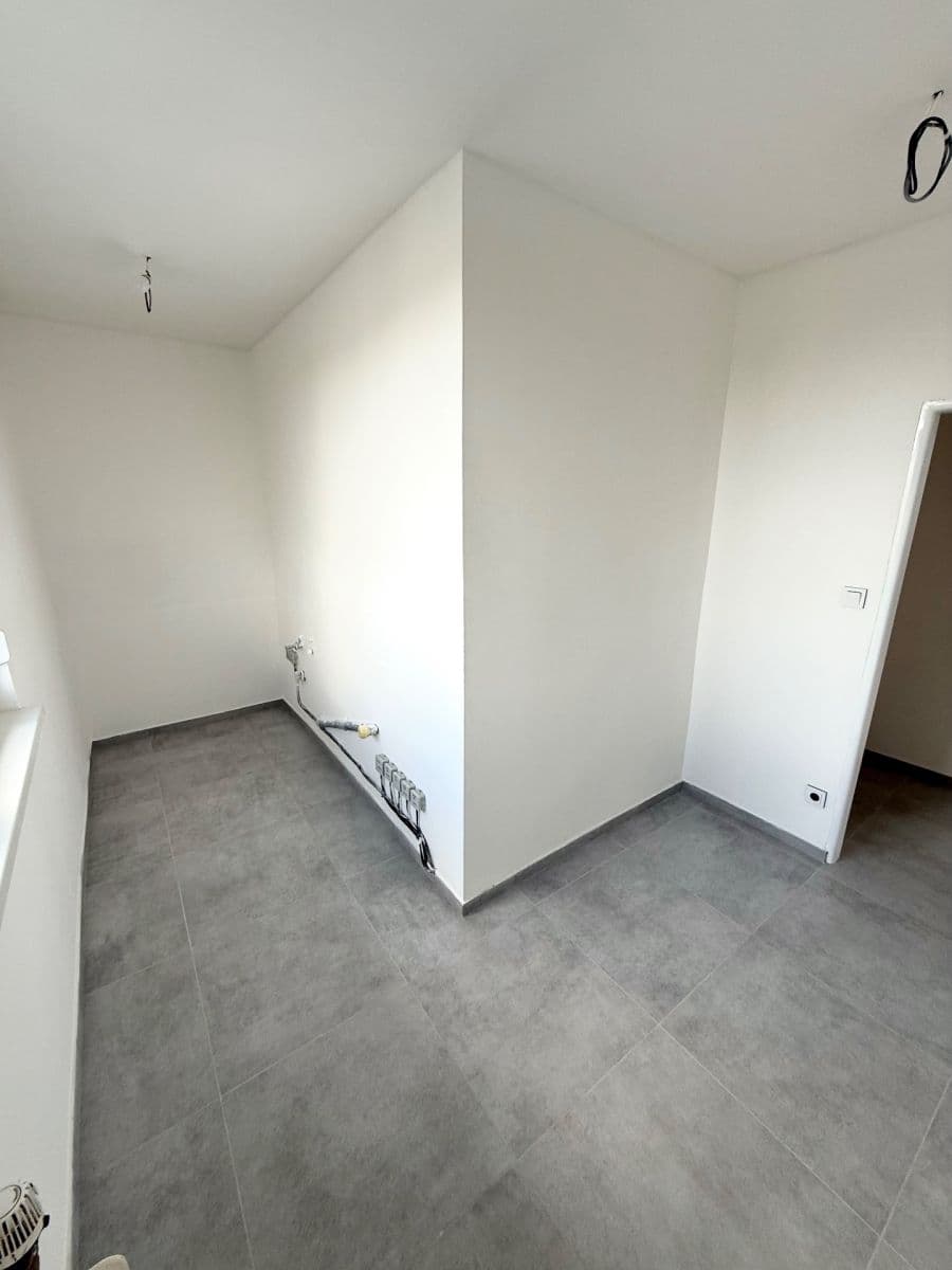 Predaj bytu 3-izbový 86 m², Šumperská, Praha, Praha Predaj bytu 3-izbový 86 m², Šumperská, Praha, Praha
